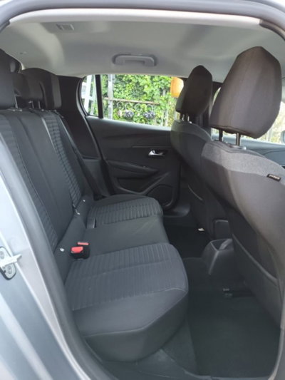Peugeot 208 1.2 puretech Active s&s 100cv (5)