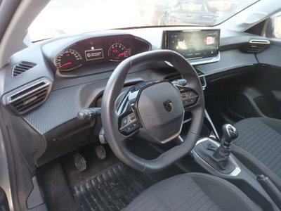 Peugeot 208 1.2 puretech Active s&s 100cv (8)
