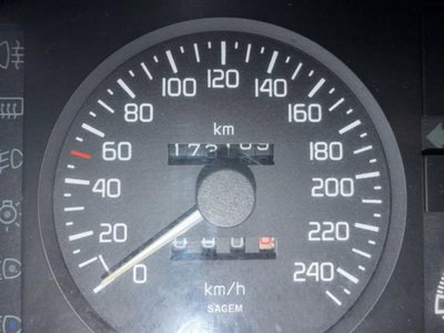 Renault Clio 16V cat (13)