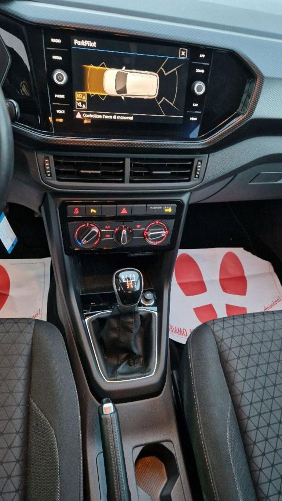 Volkswagen T-Cross 1.0 TSI 115 CV Style BMT (10)