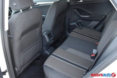 Volkswagen T-Roc 1.0 TSI Style (12)