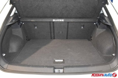 Volkswagen T-Roc 1.0 TSI Style (16)