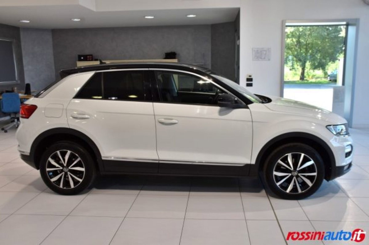 Volkswagen T-Roc 1.0 TSI Style (6)