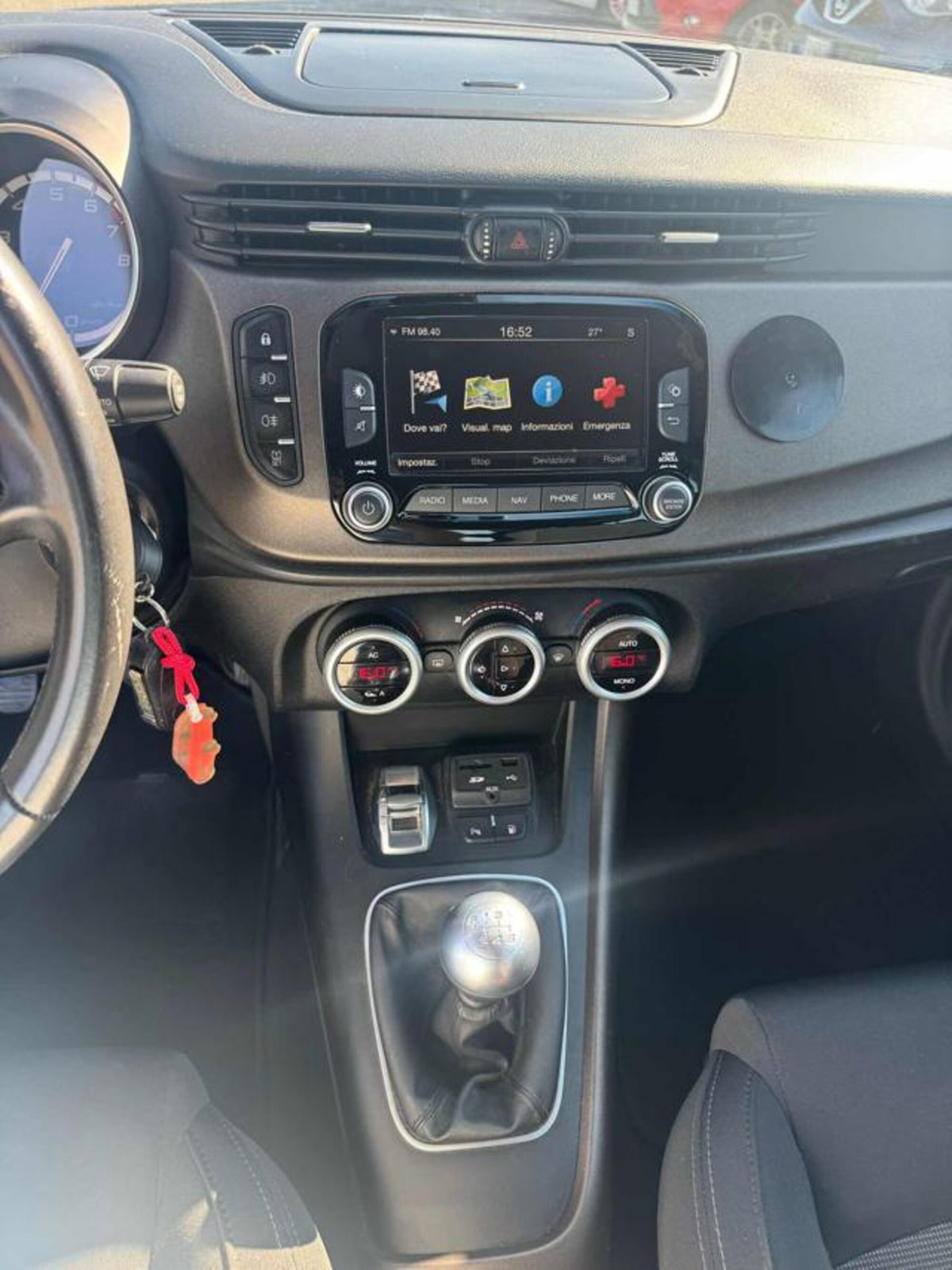 Alfa Romeo Giulietta 1.4 Turbo Distinctive Gpl 120cv (13)