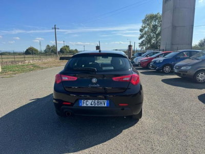 Alfa Romeo Giulietta 1.4 Turbo Distinctive Gpl 120cv (5)