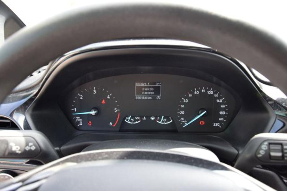 Ford Fiesta 1.5 TDCi 85 CV 3 porte  Business (12)