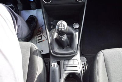 Ford Fiesta 1.5 TDCi 85 CV 3 porte  Business (16)
