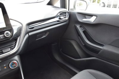 Ford Fiesta 1.5 TDCi 85 CV 3 porte  Business (17)