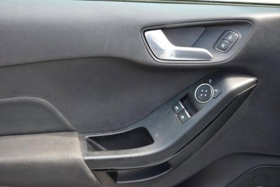 Ford Fiesta 1.5 TDCi 85 CV 3 porte  Business (8)