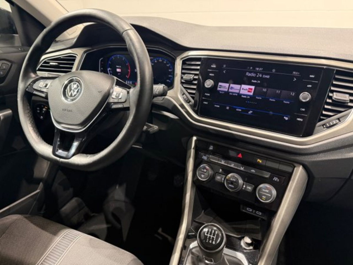 Volkswagen T-Roc 1.0 TSI Style BlueMotion Technology (11)