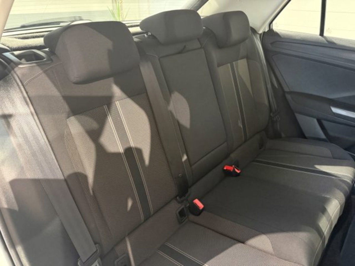Volkswagen T-Roc 1.0 TSI Style BlueMotion Technology (14)