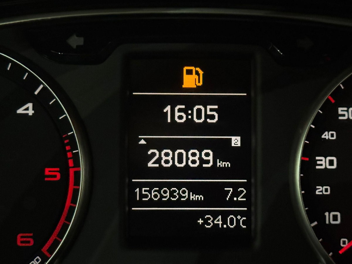 Audi A1 1.4 TDI Admired (17)