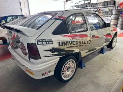 Opel Kadett 2.0 3 porte GSi (5)