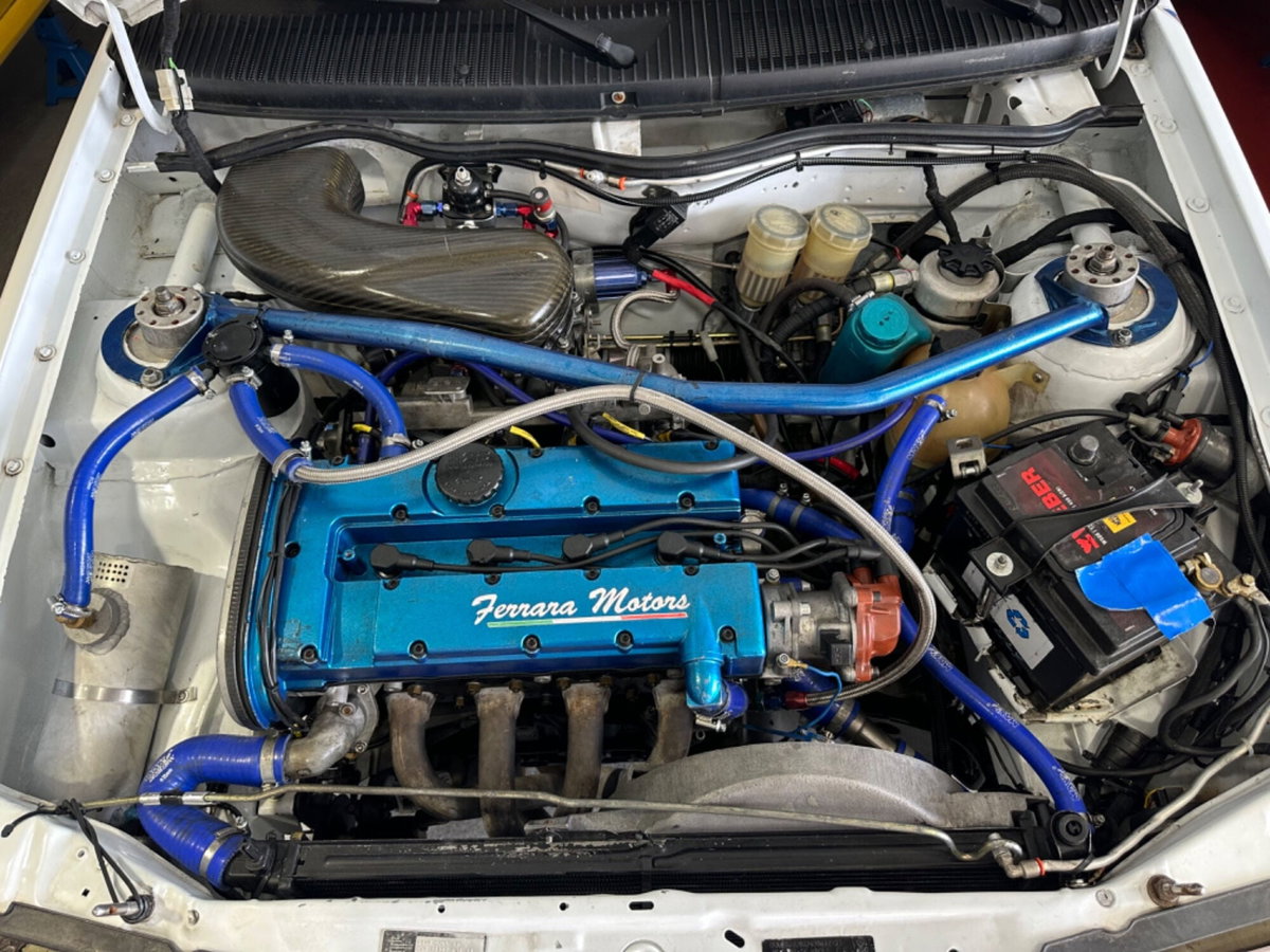 Opel Kadett 2.0 3 porte GSi (6)