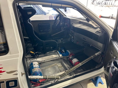 Opel Kadett 2.0 3 porte GSi (9)