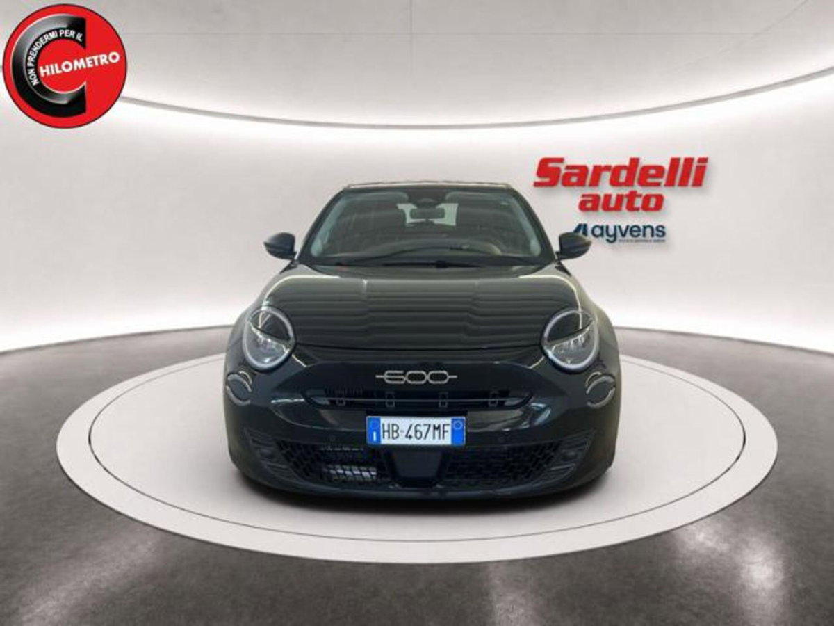 Fiat 600 1.2 Business 100cv (3)