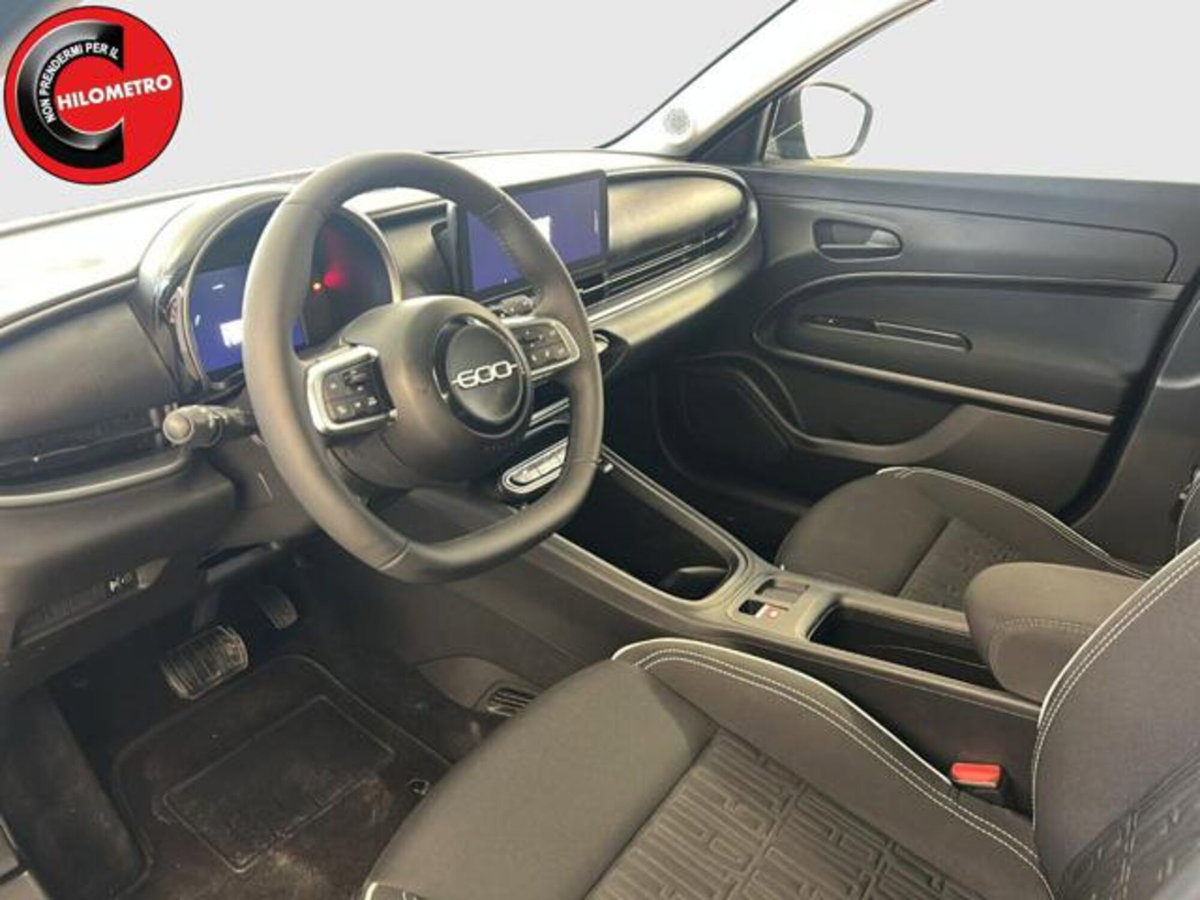 Fiat 600 1.2 Business 100cv (7)