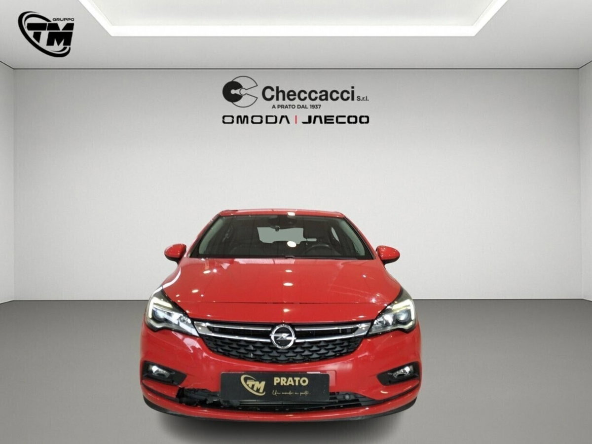 Opel Astra 1.0 Turbo ecoFLEStart&Stop 5 porte Innovation (4)