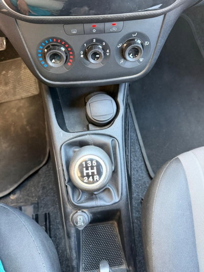 Fiat Punto 1.3 MJT II S&S 95 CV 5 porte Street (13)