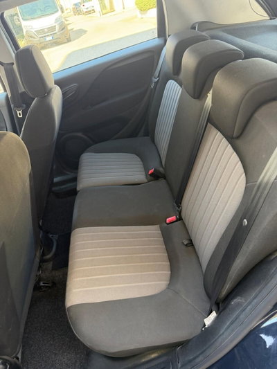 Fiat Punto 1.3 MJT II S&S 95 CV 5 porte Street (9)