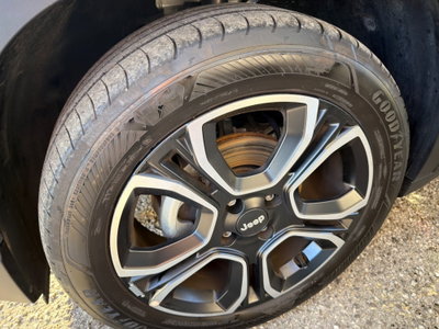 Jeep Avenger 1.2 turbo Summit fwd 100cv (20)