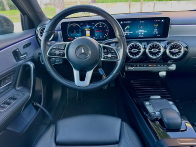 Mercedes-Benz Classe A 180 d Automatic Business (10)