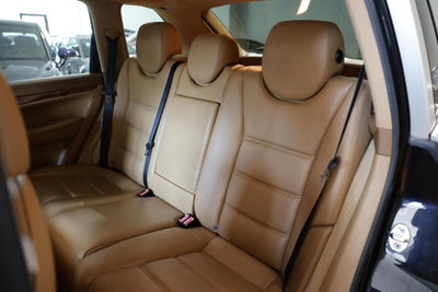 Porsche Cayenne 4.5 cat S (10)