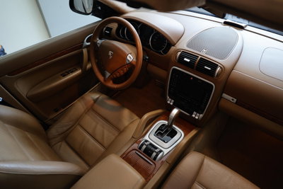 Porsche Cayenne 4.5 cat S (14)