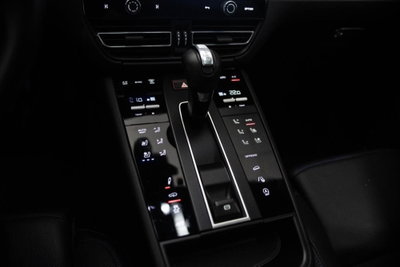Nissan GT-R 3.8 V6 Black Edition (20)