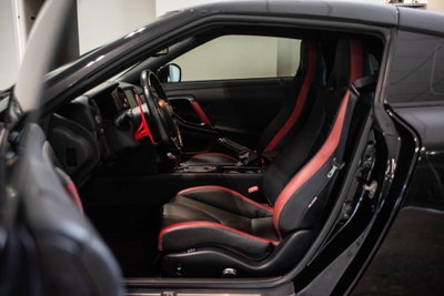 Nissan GT-R 3.8 V6 Black Edition (7)