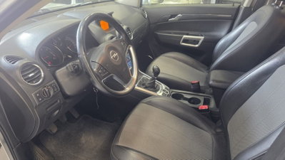 Opel Antara 2.2 CDTI 163CV Cosmo (18)