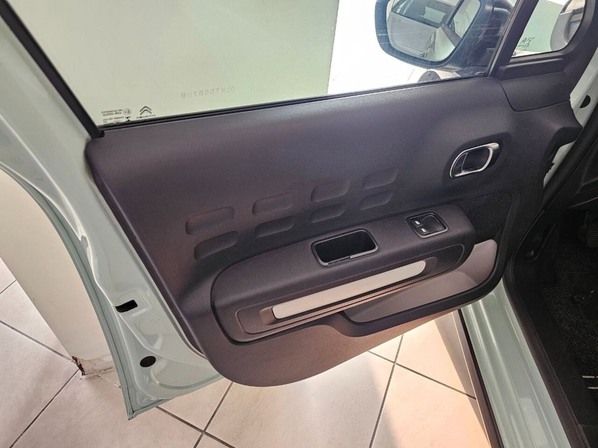Citroen C3 PureTech 82 S&S Feel (11)