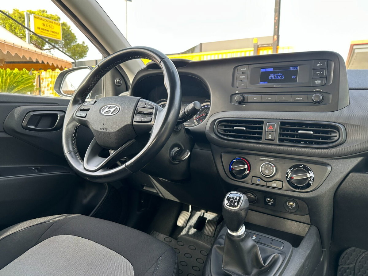 Hyundai i10 1.0 MPI Advanced (18)