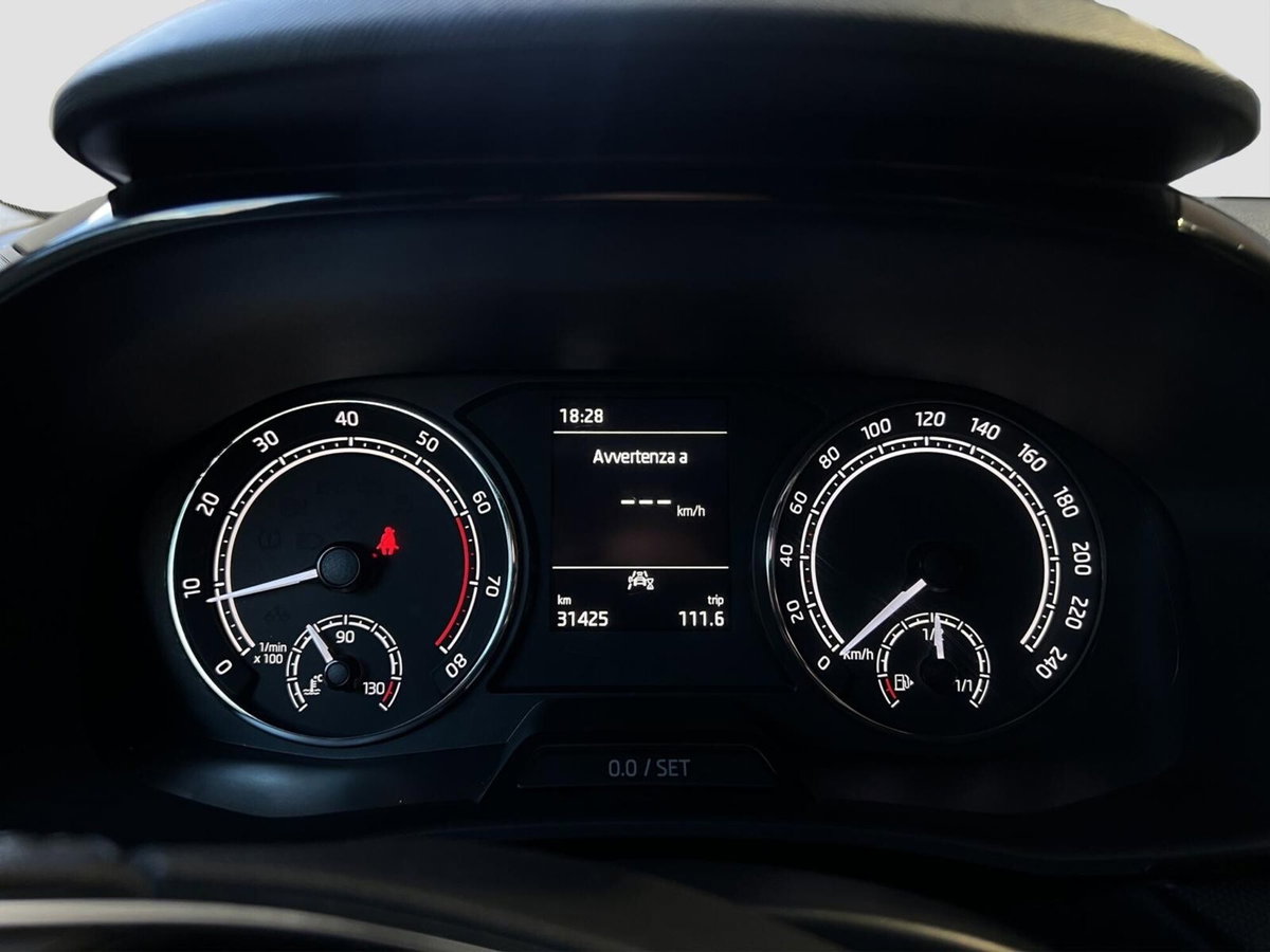Skoda Fabia 1.0 MPI EVO 80 CV Style (10)