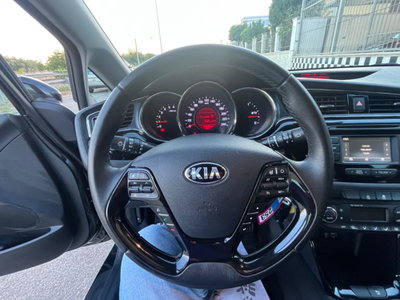 Kia Ceed 1.6 CRDi 115 CV 5p. Pure (12)