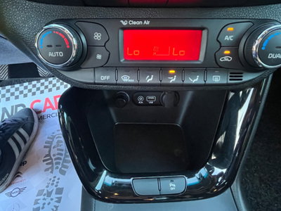 Kia Ceed 1.6 CRDi 115 CV 5p. Pure (16)