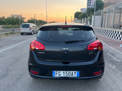 Kia Ceed 1.6 CRDi 115 CV 5p. Pure (6)