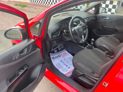 Opel Corsa 1.4 90CV GPL Tech 5 porte Black Edition (11)