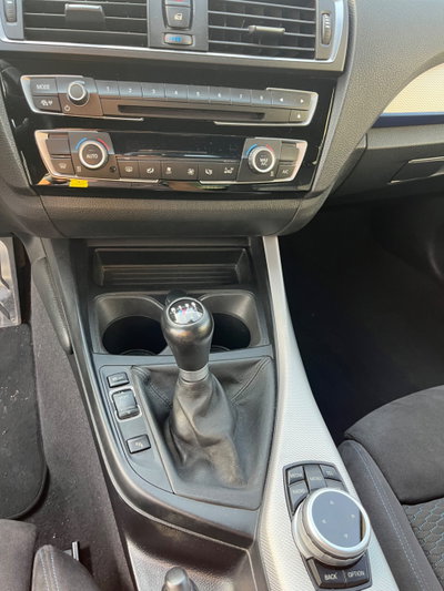 BMW Serie 1 116d 2.0 116CV cat 5 porte Attiva DPF (11)