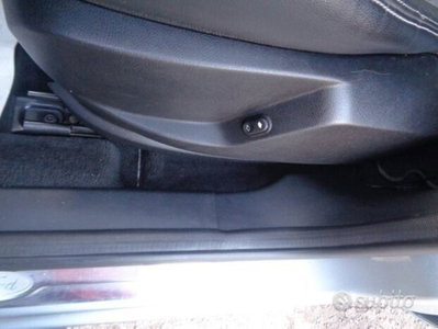 Ford S-Max 2.0 TDCi 140CV Titanium DPF (8)