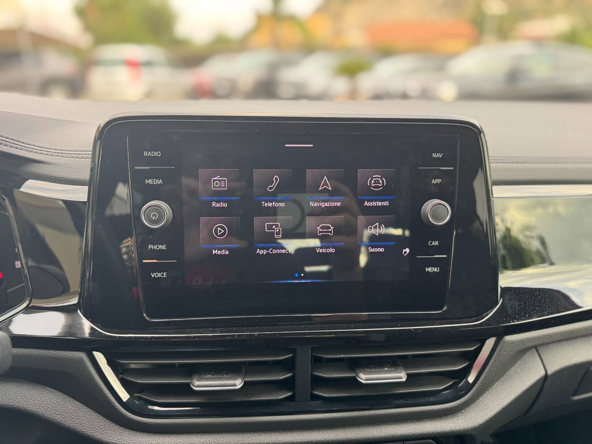 Volkswagen T-Roc 1.5 TSI ACT Style BlueMotion Technology (17)
