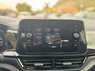 Volkswagen T-Roc 1.5 TSI ACT Style BlueMotion Technology (18)