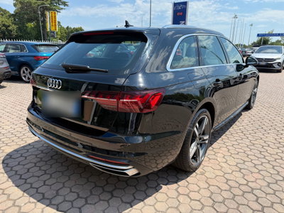 Audi A4 Avant 35 TDI/163 CV S tronic Business Advanced (6)