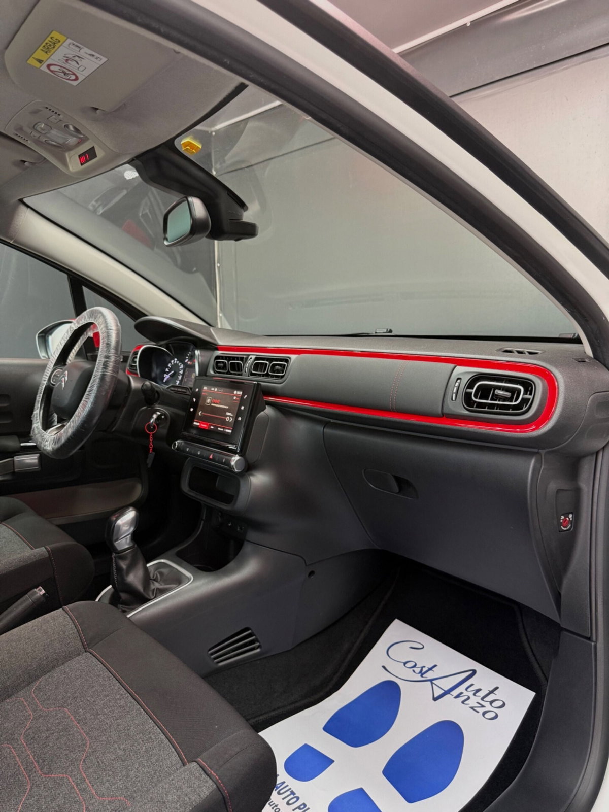 Citroen C3 BlueHDi 75 S&S Shine (10)
