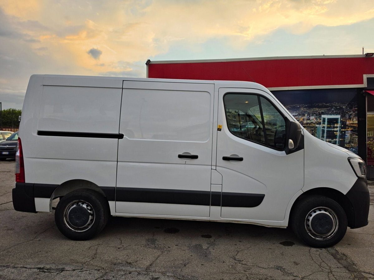 Renault Master Furgone T35 2.3 dCi 135 PC-TM Furgone Ice (10)