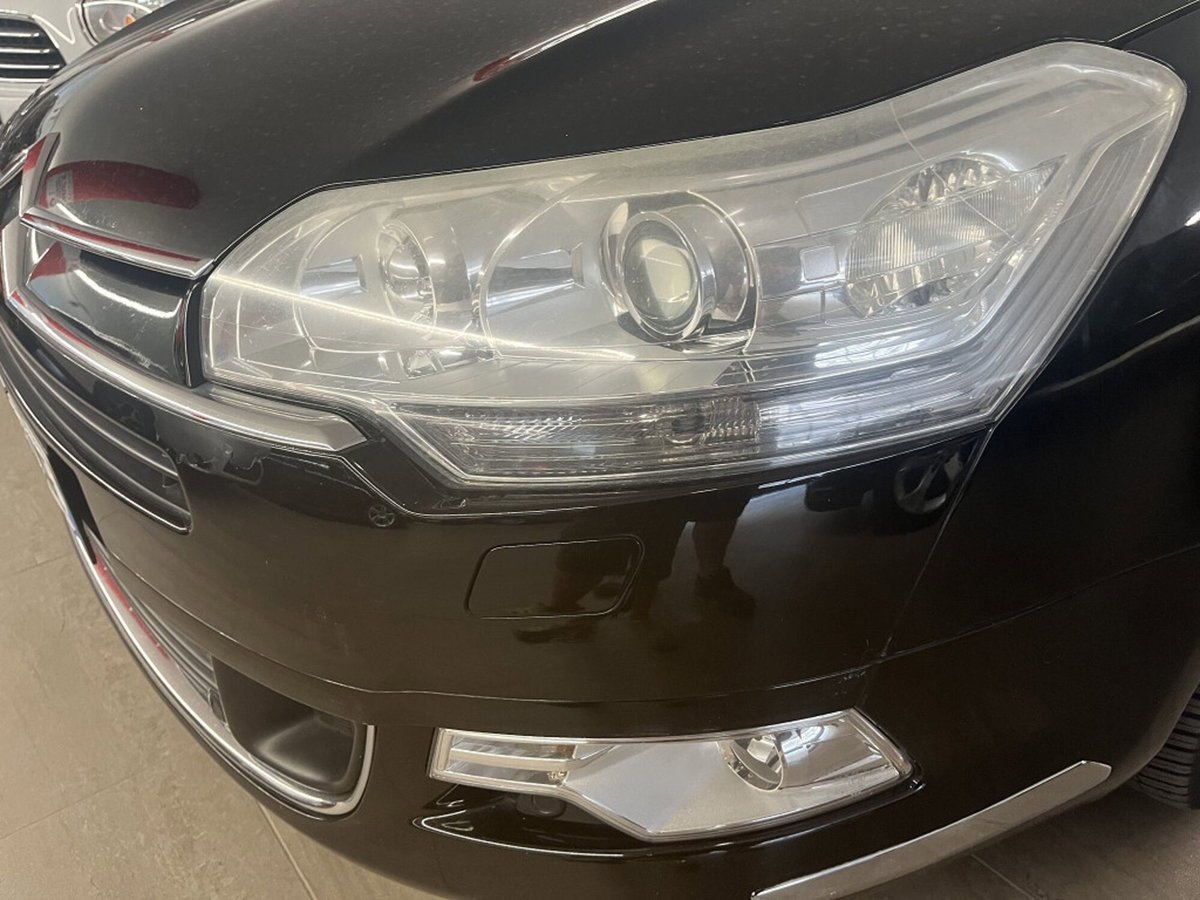 Citroen C5 Station Wagon 2.0 HDi Exclusive (17)