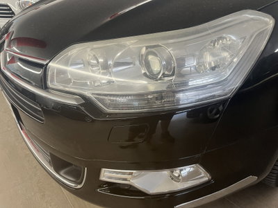 Citroen C5 Station Wagon 2.0 HDi Exclusive (17)