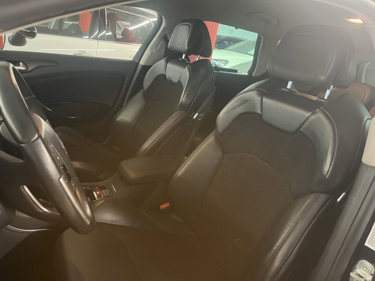 Citroen C5 Station Wagon 2.0 HDi Exclusive (7)