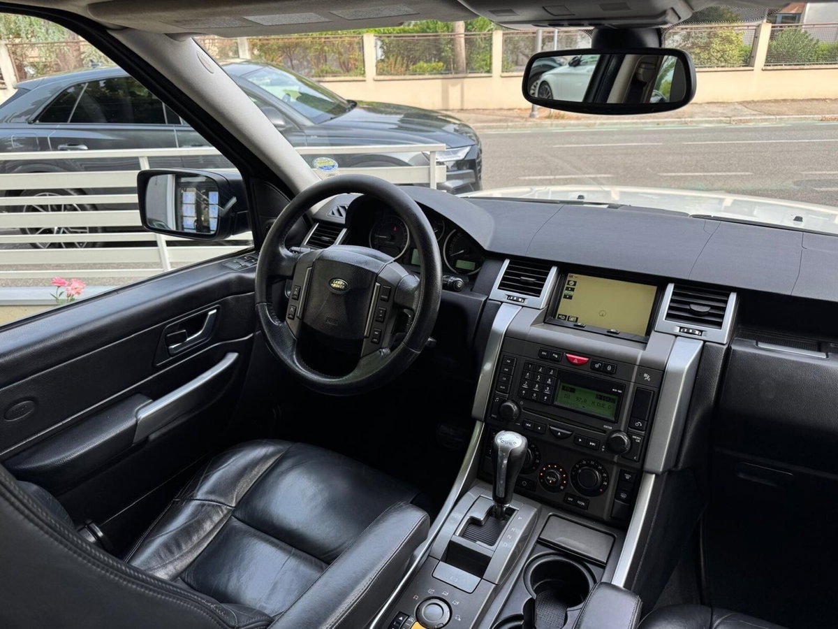 Land Rover Range Rover Sport 2.7 TDV6 HSE (15)
