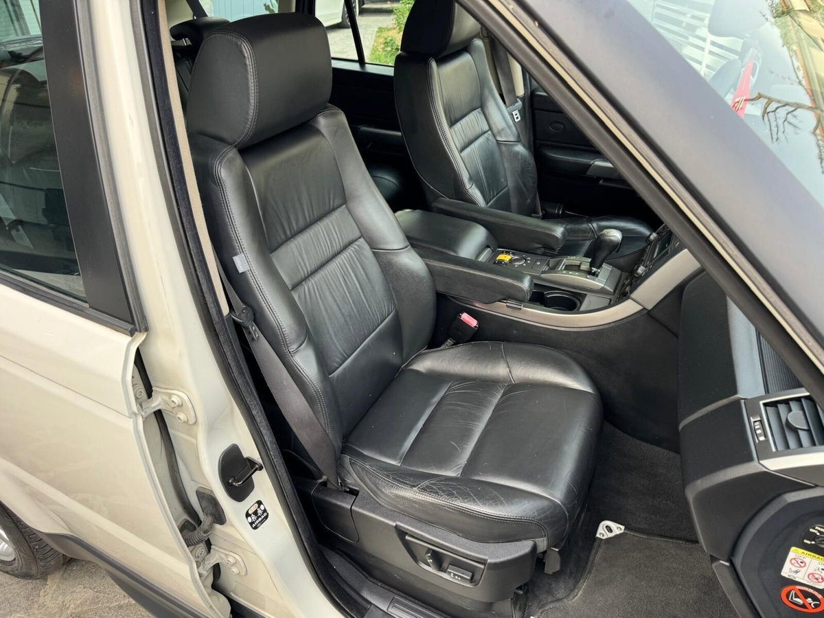 Land Rover Range Rover Sport 2.7 TDV6 HSE (16)